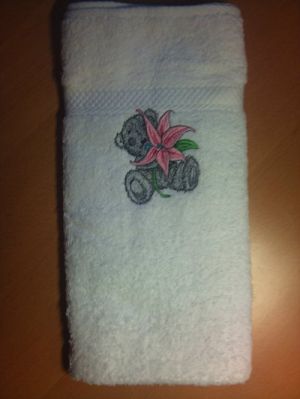 Towel with Teddy bear embroidery design