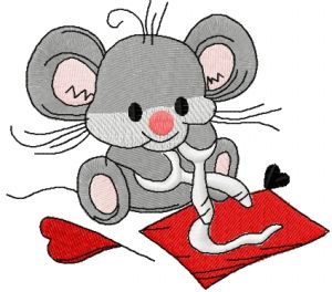 Mouse cuts heart embroidery design