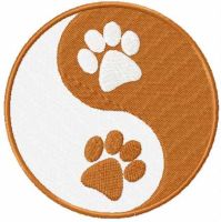 Ying And Yang Paws free machine embroidery design