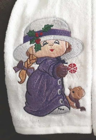 Embroidered towel with Christmas vintage girl and mouse design