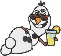 Olaf on the beach embroidery design