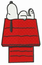 Snoopy sleeping on chimney embroidery design