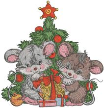 Christmas mice with gifts